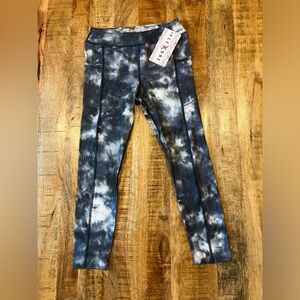 Flexure Girls Tie Dye Active Leggings Size Large (12) NWT